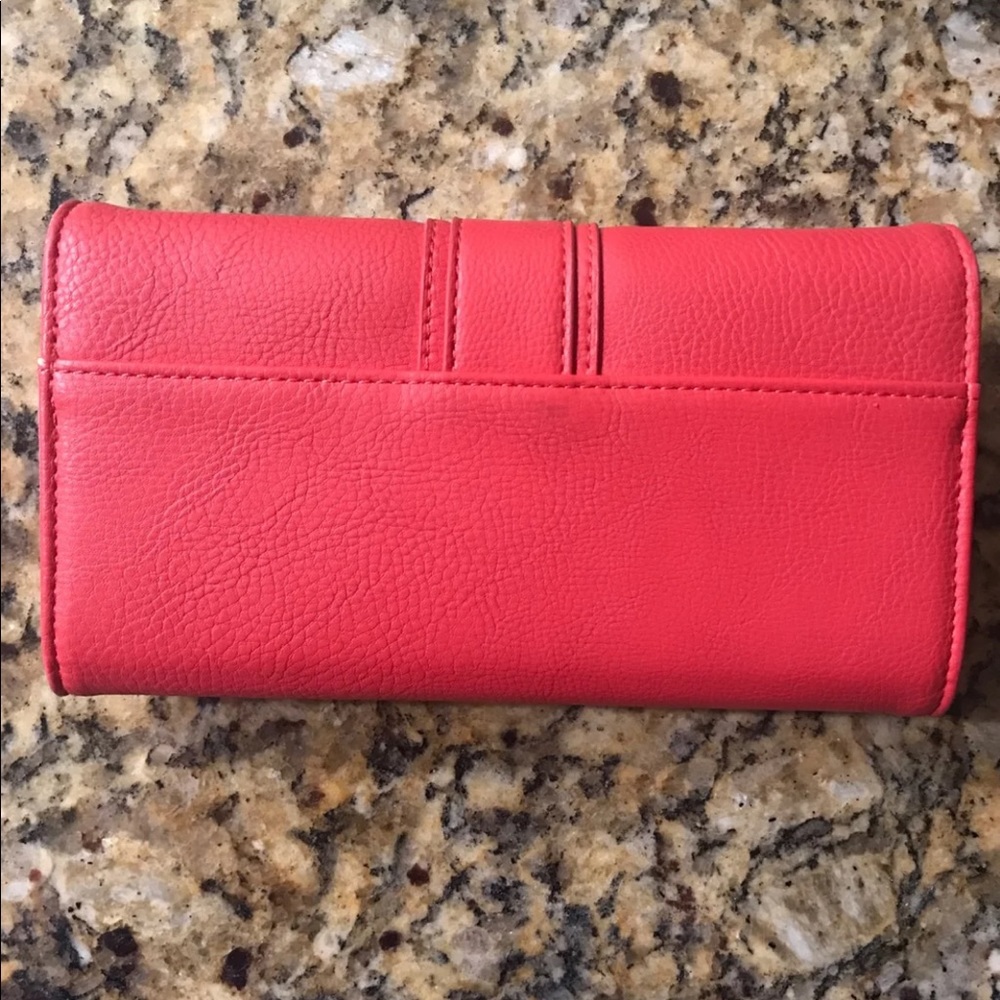 Red Wallet - Picture 2 of 6